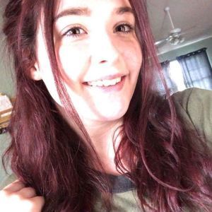 Meet your Posher, Sabrina